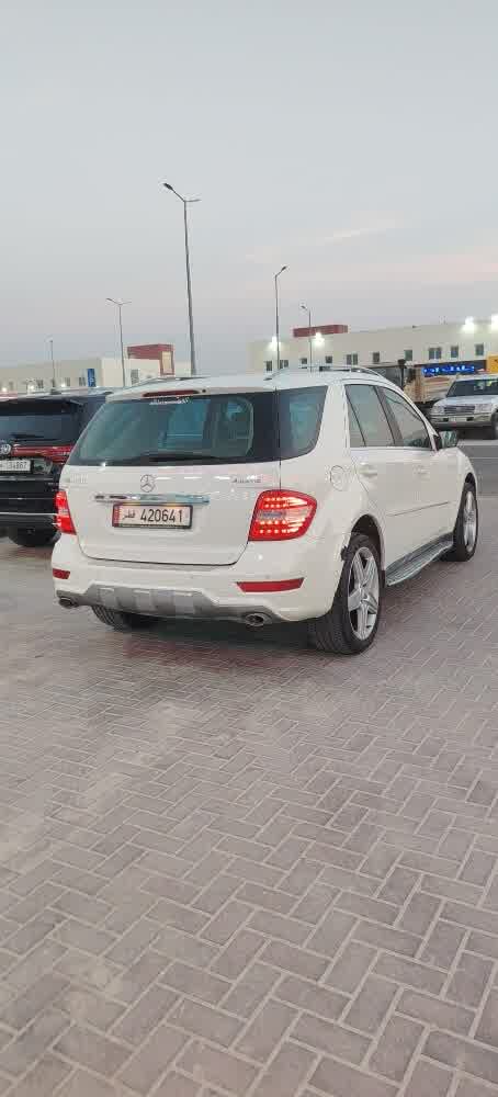 Mercedes 2011 for sale in Doha, Qatar — photo 5